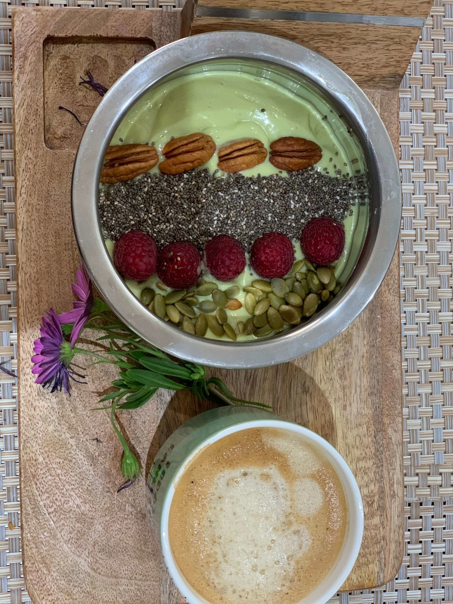 Keto Banana Brekkie Smoothie Bowl - Yo Keto