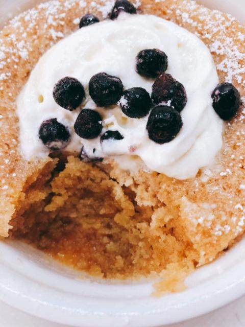 Mug bread topped with yoghurt and blueberries